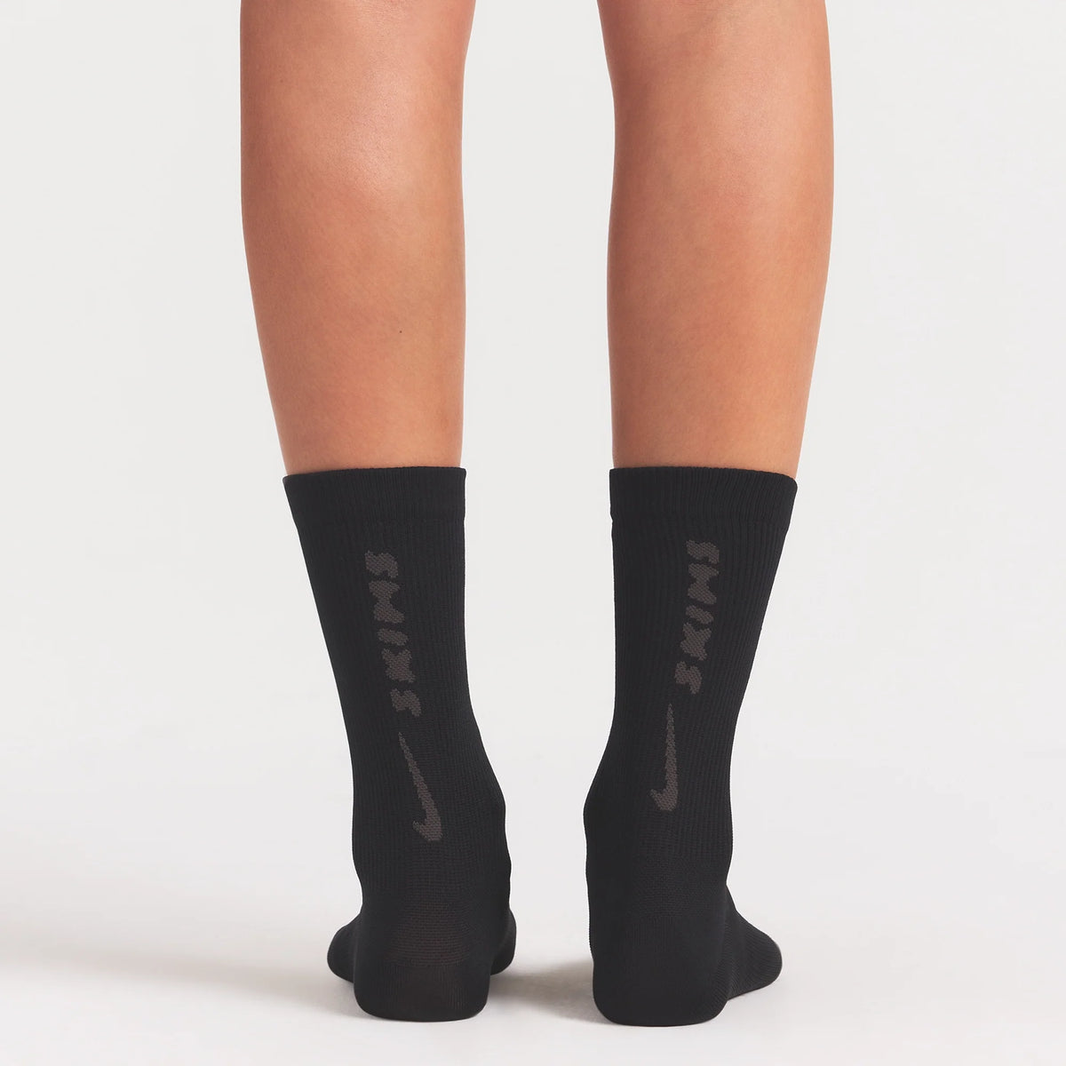 NikeSKIMS ACCESSORIES DRI-FIT™ RIFT CREW SOCK | OBSIDIAN