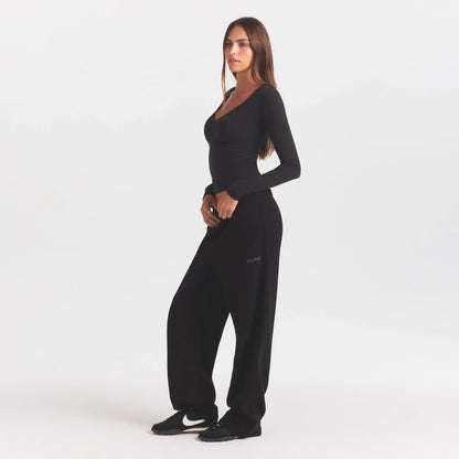 COTTON FLEECE STRAIGHT LEG PANT WITH EMBOSSED LOGO | ONYX