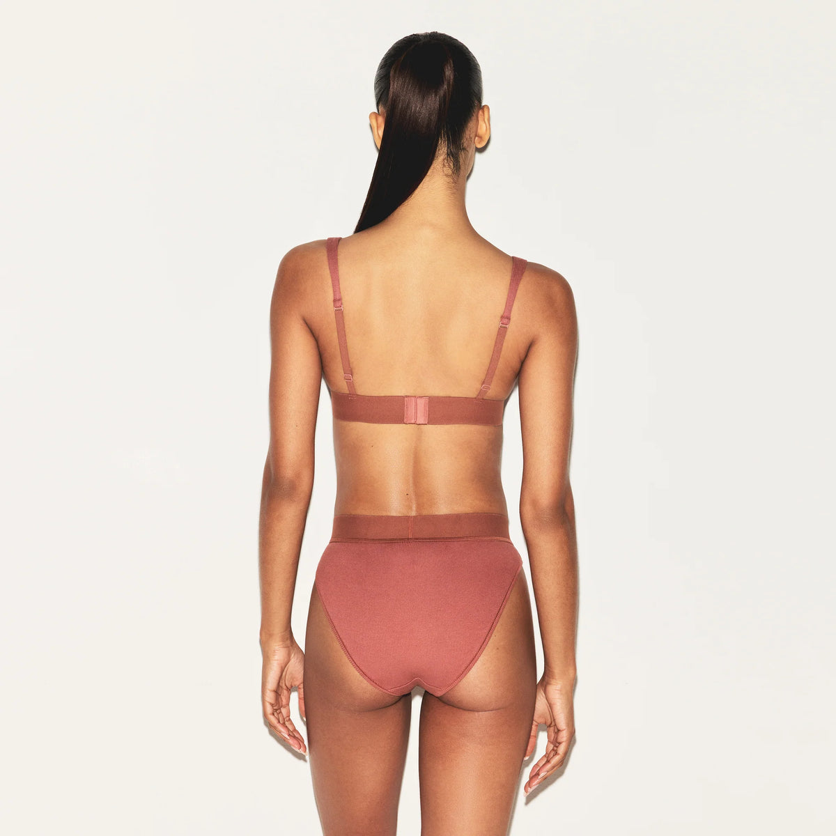 COTTON RIB PLUNGE BRALETTE | REDWOOD