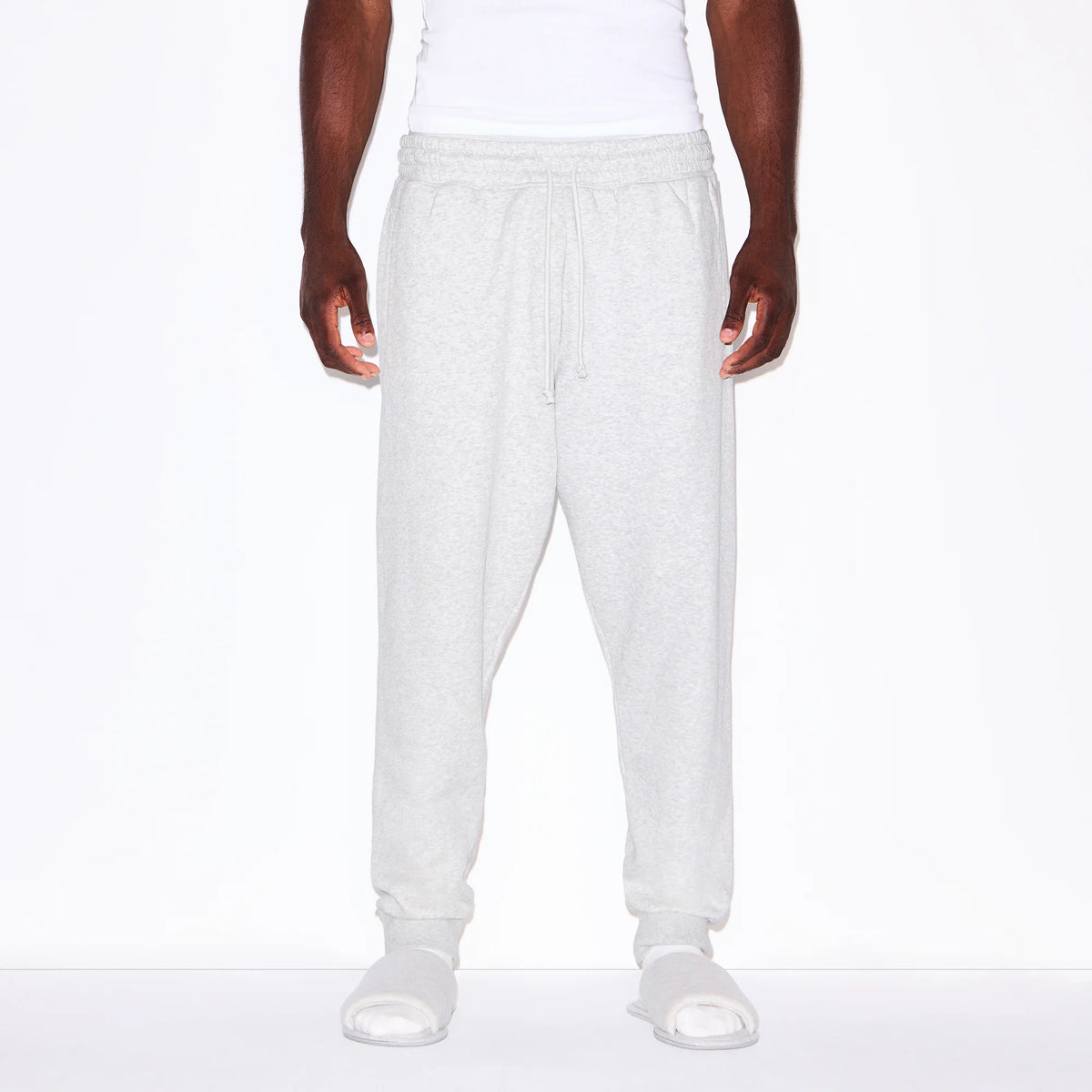 FLEECE LOUNGE MENS TAPERED JOGGER | LIGHT HEATHER GREY