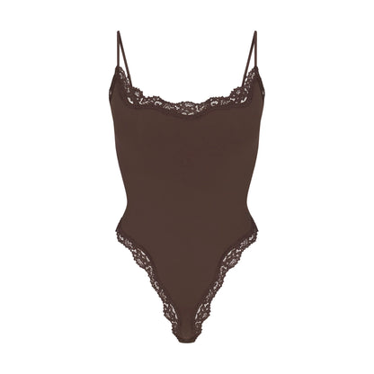 FITS EVERYBODY LACE CAMI BODYSUIT | ESPRESSO