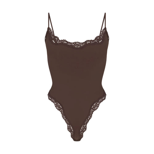 FITS EVERYBODY LACE CAMI BODYSUIT | ESPRESSO