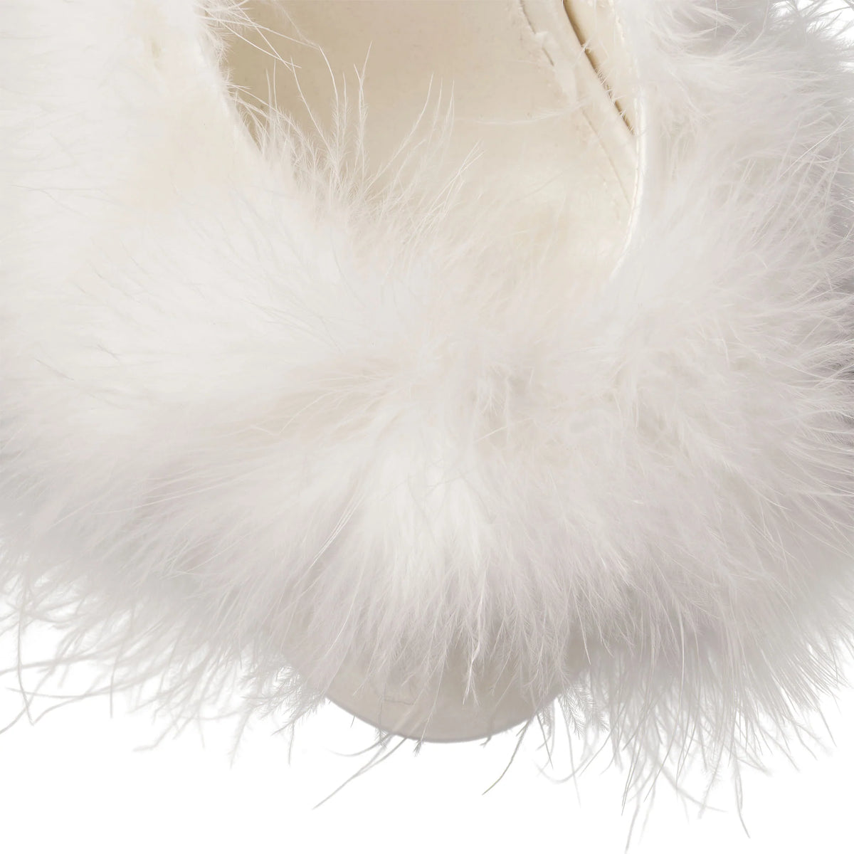FEATHER KITTEN HEEL | IVORY