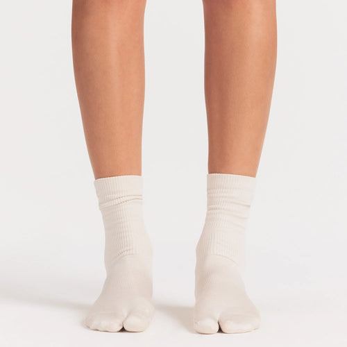 NikeSKIMS ACCESSORIES DRI-FIT™ RIFT CREW SOCK | LIGHT OREWOOD BROWN
