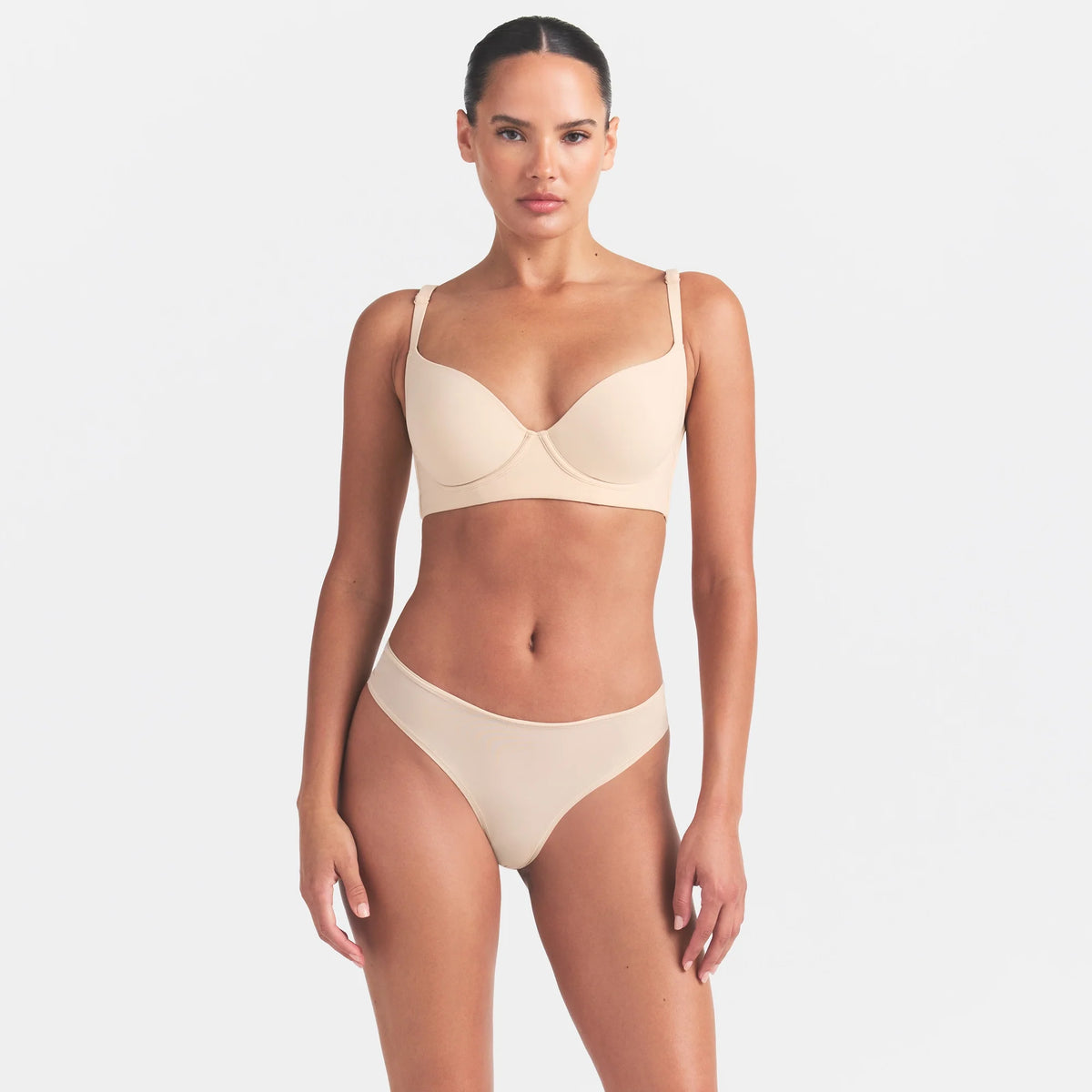 FITS EVERYBODY BACK SMOOTHING FULL COVERAGE BRA | SAND