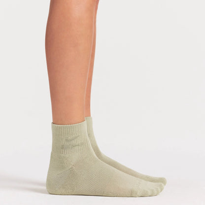 NikeSKIMS ACCESSORIES DRI-FIT™ QUARTER CREW SOCK 3-PACK | BICYCLE YELLOW MULTI