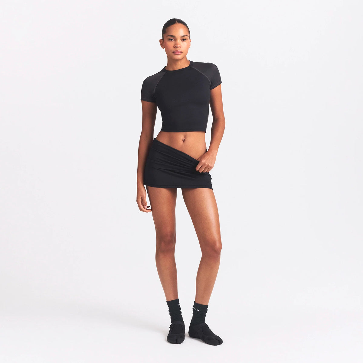 NikeSKIMS AIRY DRI-FIT™ FOLDOVER SKORT | OBSIDIAN