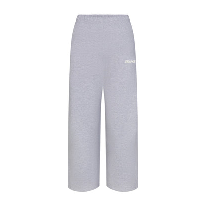 COTTON FLEECE STRAIGHT LEG PANT WITH EMBOSSED LOGO | HEATHER GREY