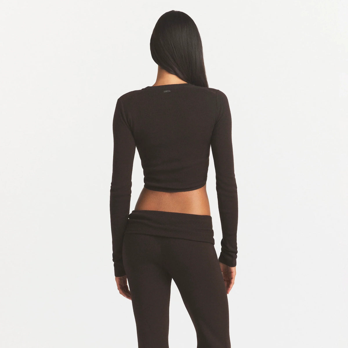ESSENTIAL KNIT ROUNDED CROPPED CARDIGAN | ESPRESSO