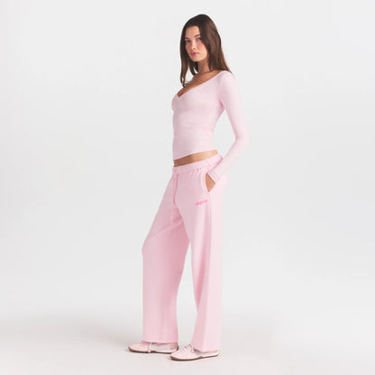 COTTON FLEECE STRAIGHT LEG PANT WITH EMBOSSED LOGO | CHERRY BLOSSOM