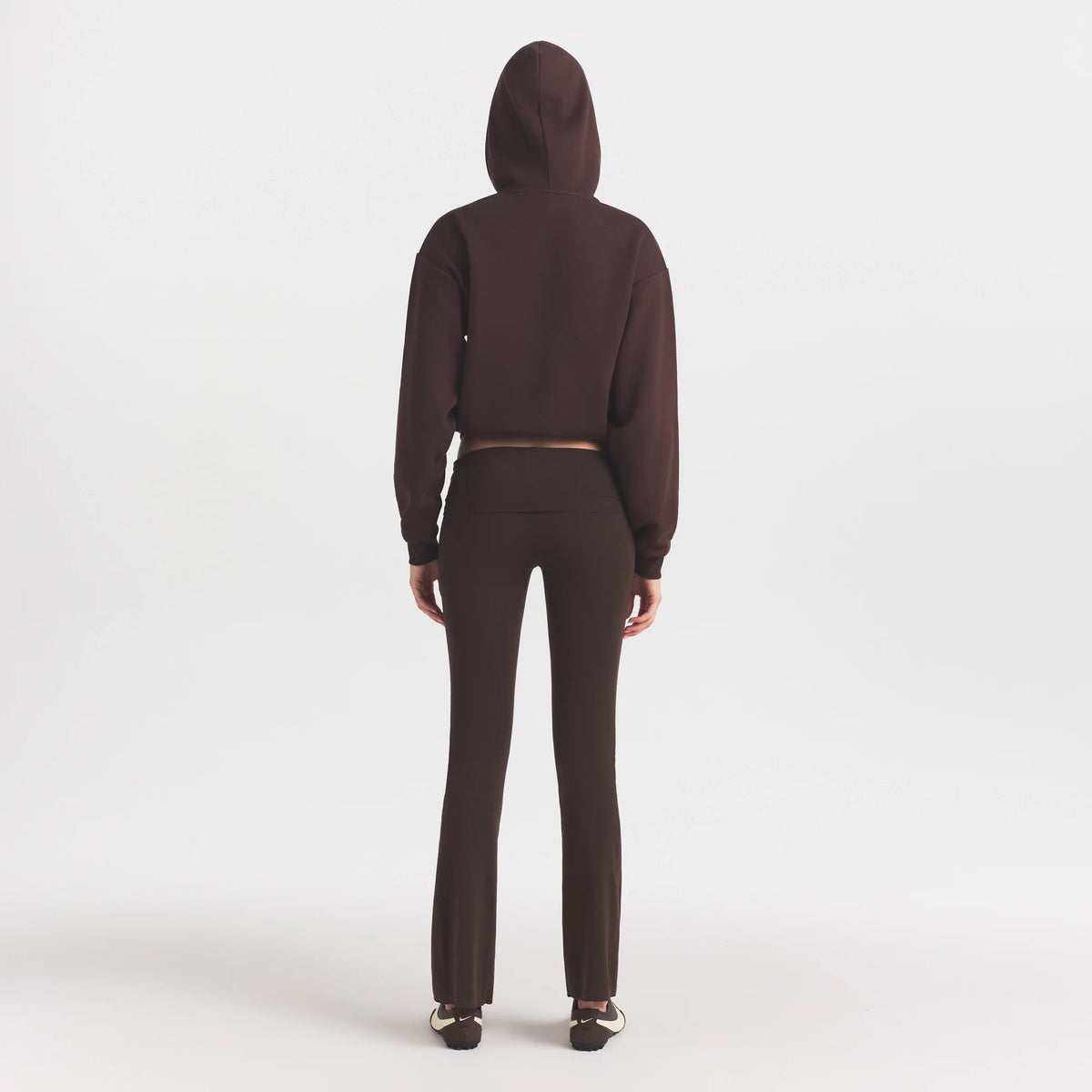 COTTON FLEECE HOODIE WITH EMBOSSED LOGO | ESPRESSO