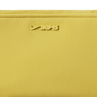 NikeSKIMS ACCESSORIES CLIPPABLE POUCH | CITRINE