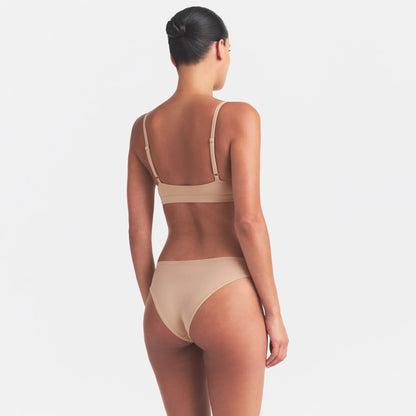 FITS EVERYBODY CHEEKY BRIEF | CLAY
