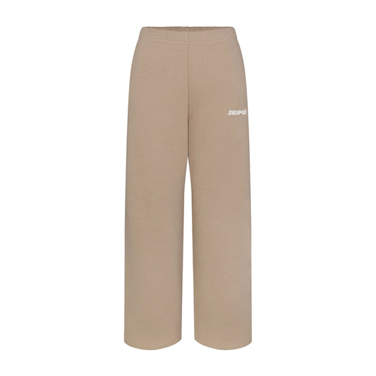 COTTON FLEECE STRAIGHT LEG PANT WITH EMBOSSED LOGO | LATTE