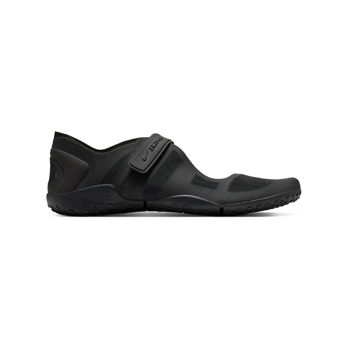 NikeSKIMS FOOTWEAR RIFT MESH | BLACK