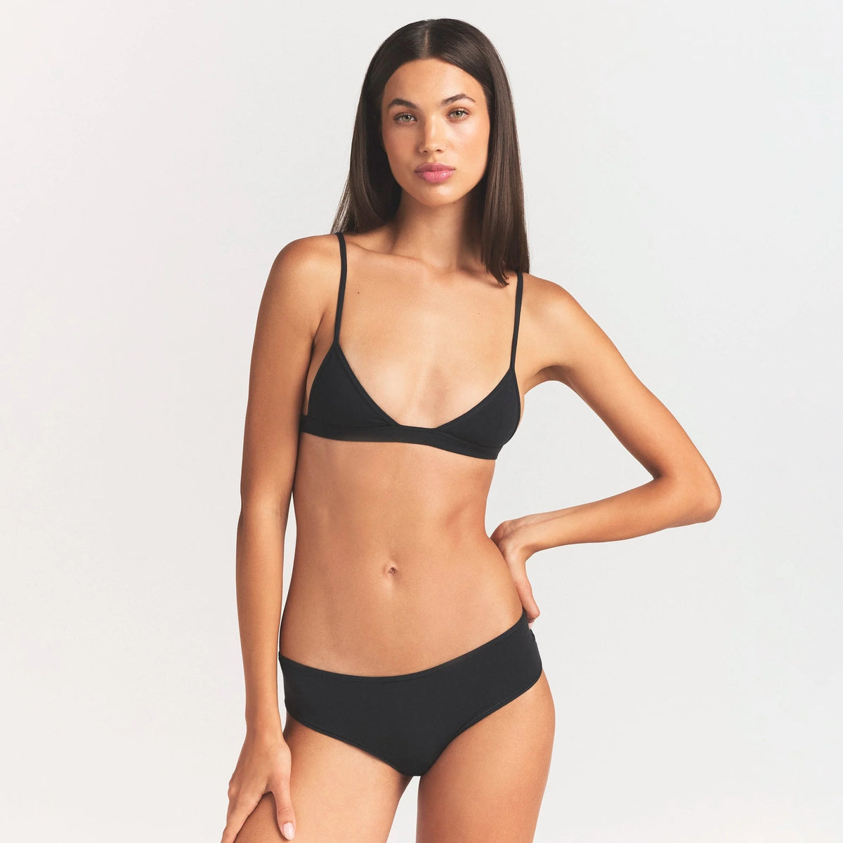 EVERYDAY COTTON TRIANGLE BRALETTE | ONYX