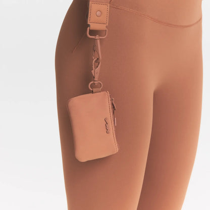 NikeSKIMS ACCESSORIES CLIPPABLE POUCH | CAROB BROWN