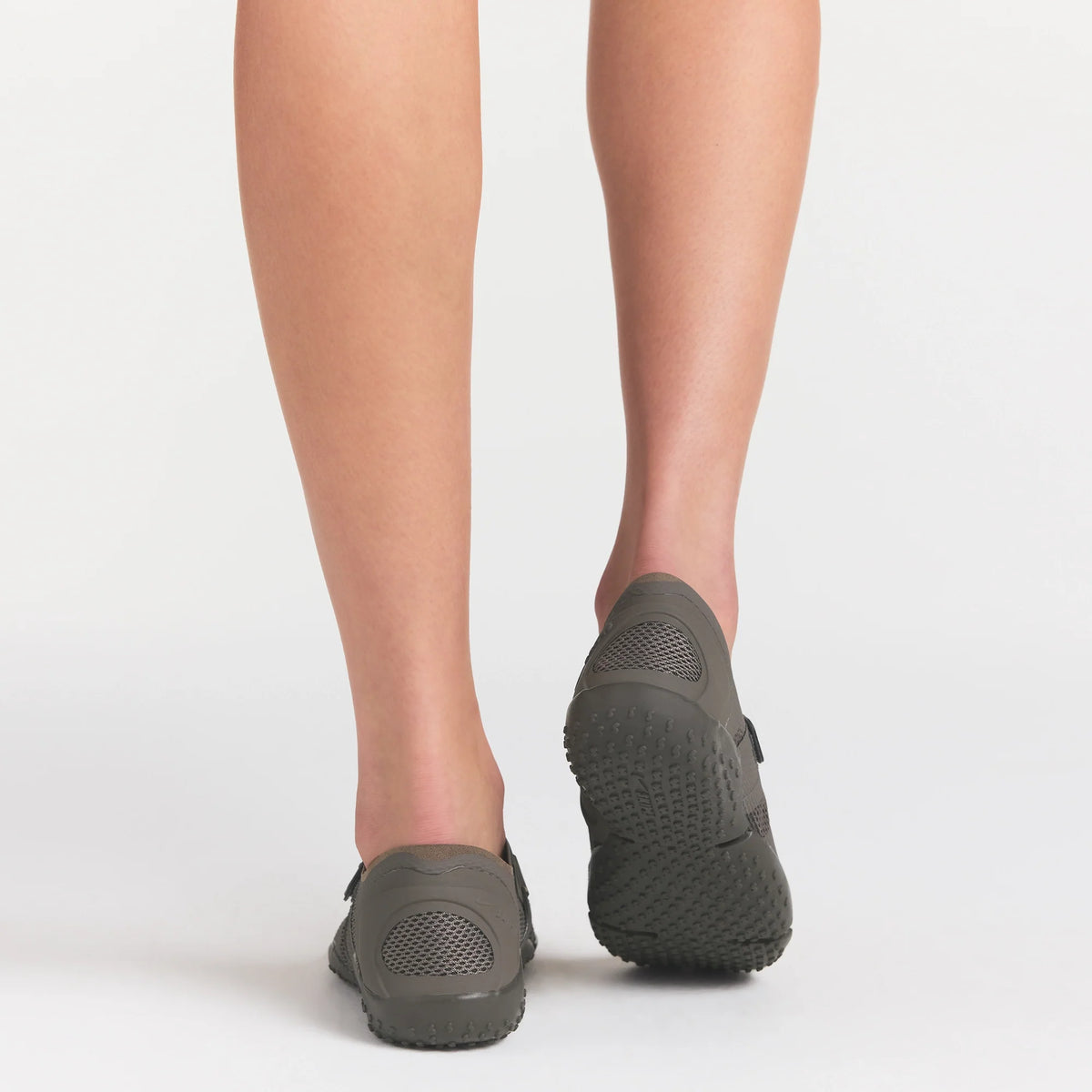 NikeSKIMS FOOTWEAR RIFT MESH | CAVESTONE