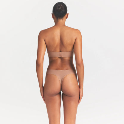 FITS EVERYBODY STRAPLESS BRA | SIENNA