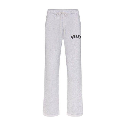 COTTON FLEECE LOGO CLASSIC STRAIGHT LEG PANT | LIGHT HEATHER GREY WITH ONYX LOGO
