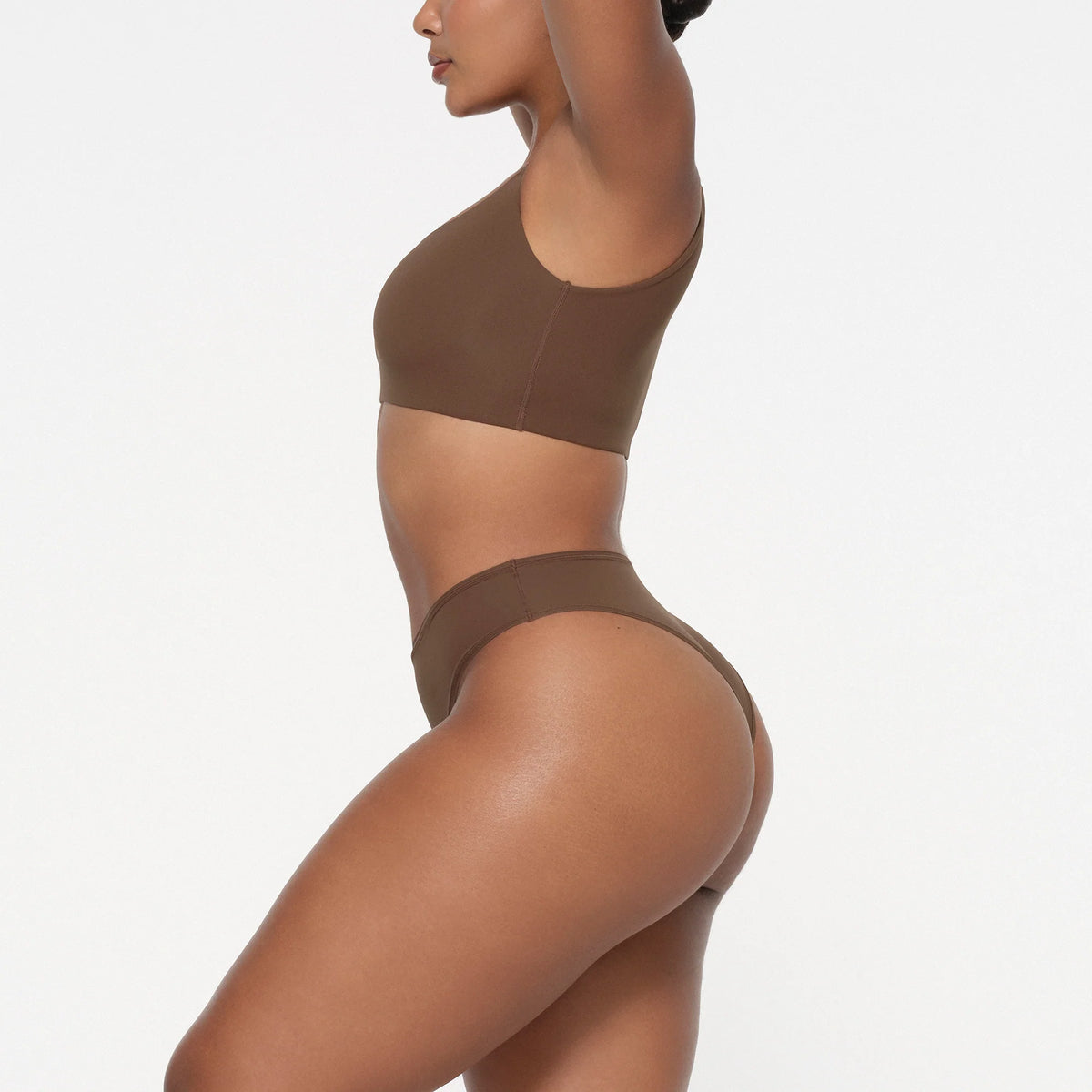 FITS EVERYBODY BACK SMOOTHING SCOOP BRALETTE | JASPER