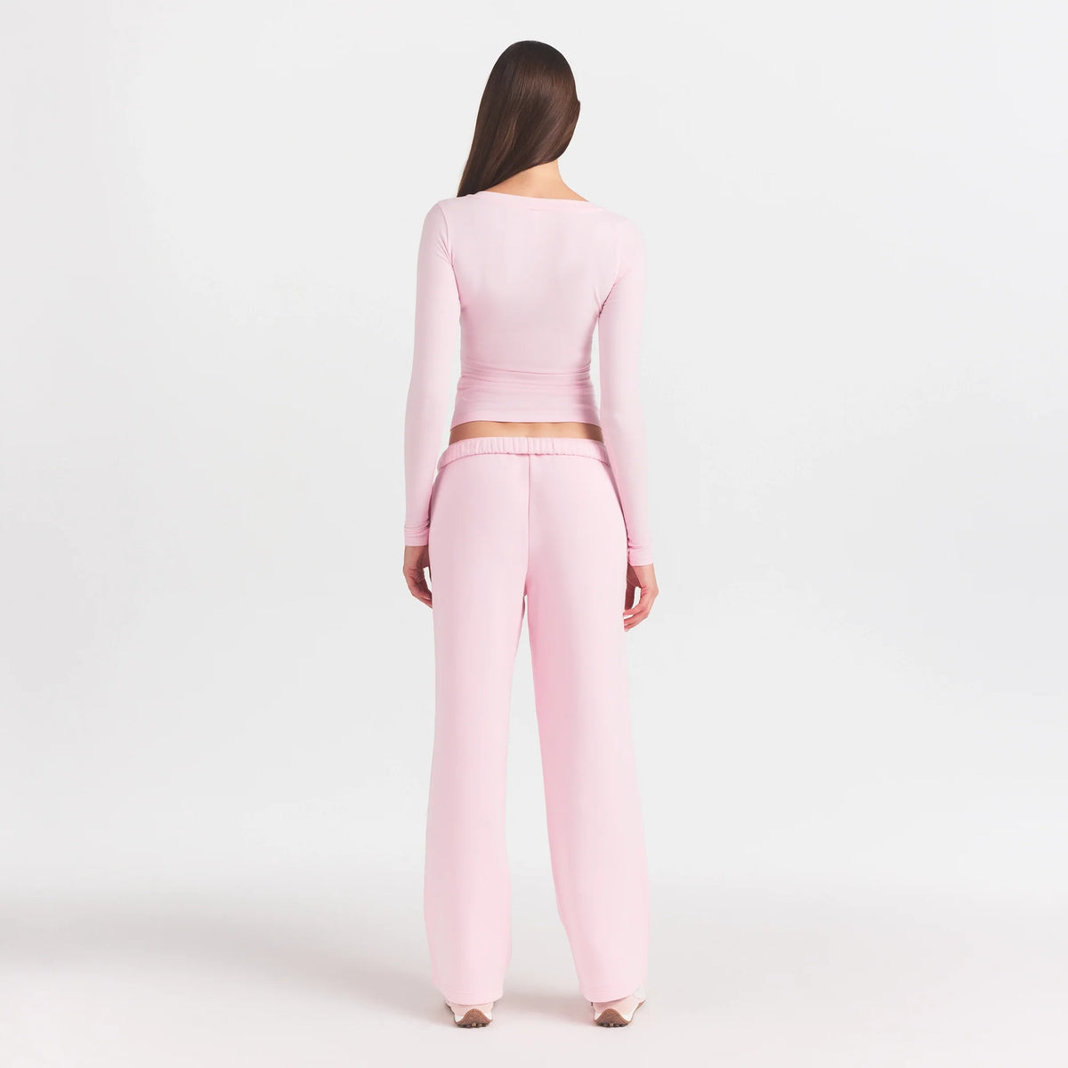 COTTON FLEECE STRAIGHT LEG PANT WITH EMBOSSED LOGO | CHERRY BLOSSOM