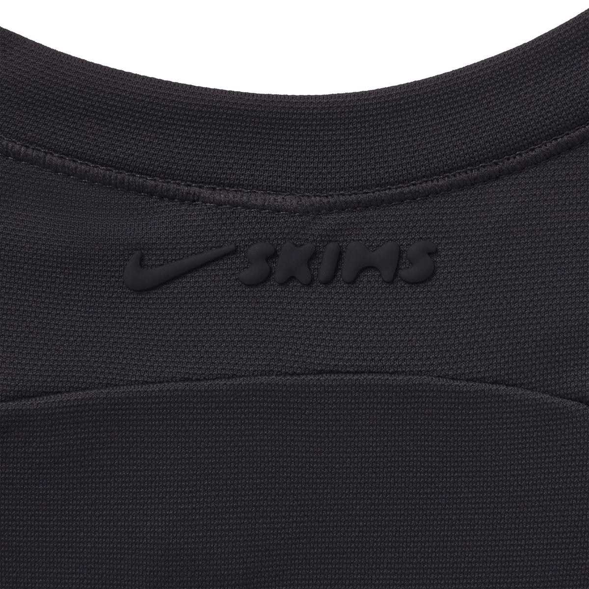 NikeSKIMS AIRY OVERSIZED T-SHIRT | OBSIDIAN