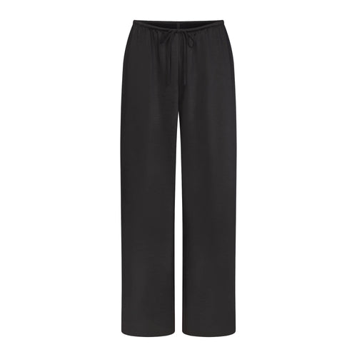 LIGHTWEIGHT SATIN STRAIGHT LEG PANT | OBSIDIAN