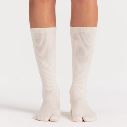 NikeSKIMS ACCESSORIES DRI-FIT™ RIFT KNEE HIGH SOCK | LIGHT OREWOOD BROWN