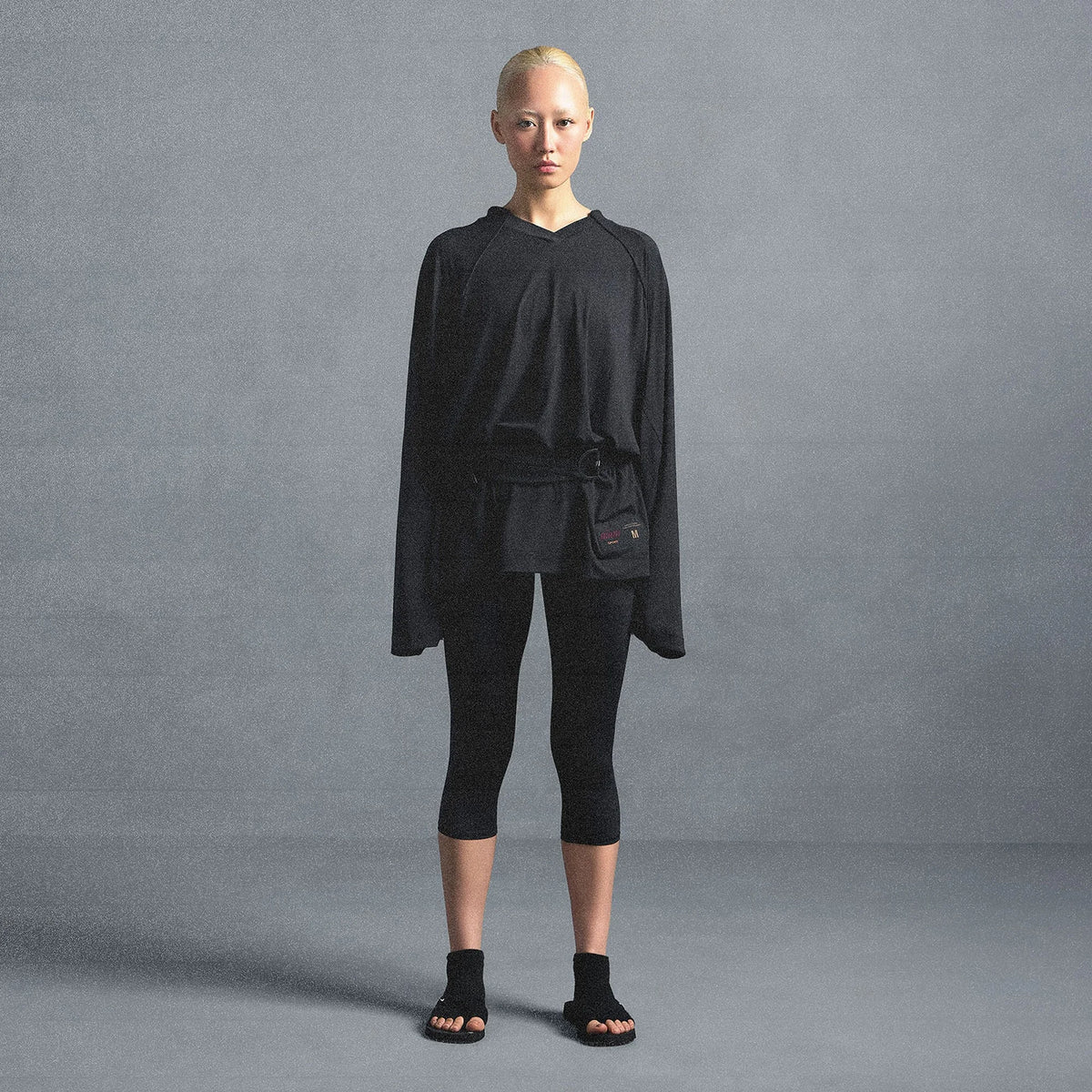 NikeSKIMS AIRY V-NECK OVERSIZED LONG SLEEVE TOP | OBSIDIAN