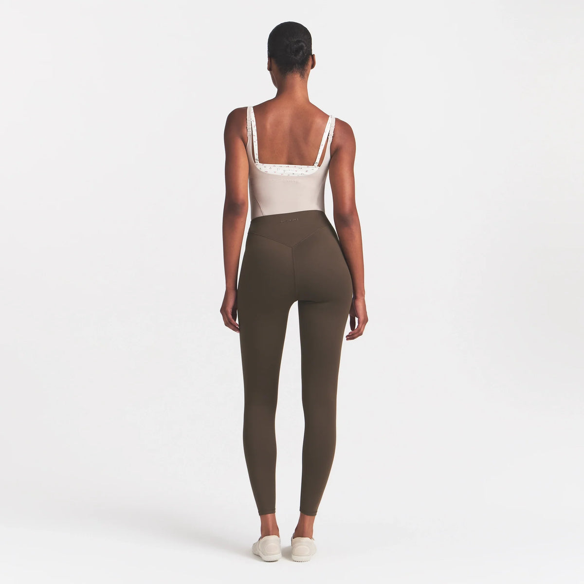 NikeSKIMS MATTE CORSET 26" LEGGING | DARK SEPIA