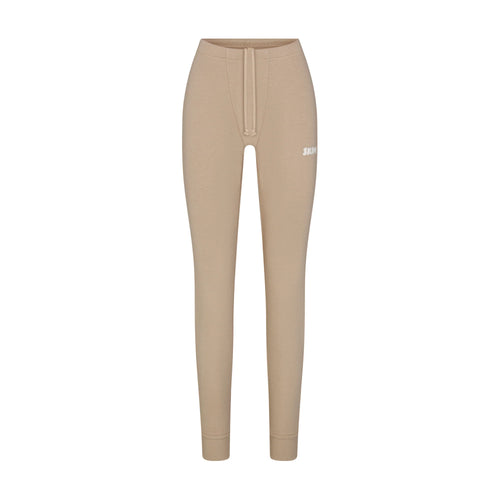 COTTON FLEECE LEGGING WITH EMBOSSED LOGO | LATTE