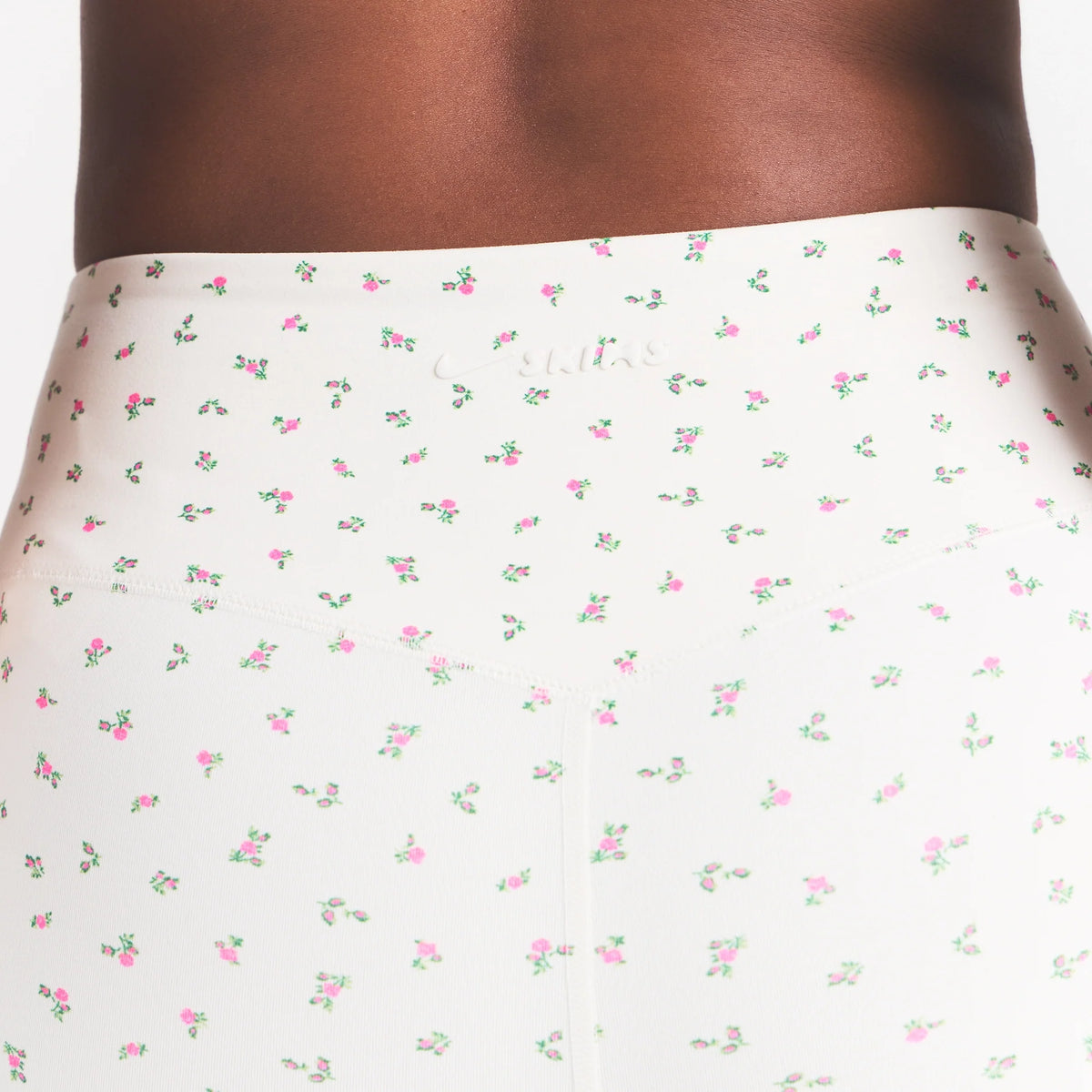 NikeSKIMS MATTE 5" BIKER SHORT | DITSY FLORAL PRINT