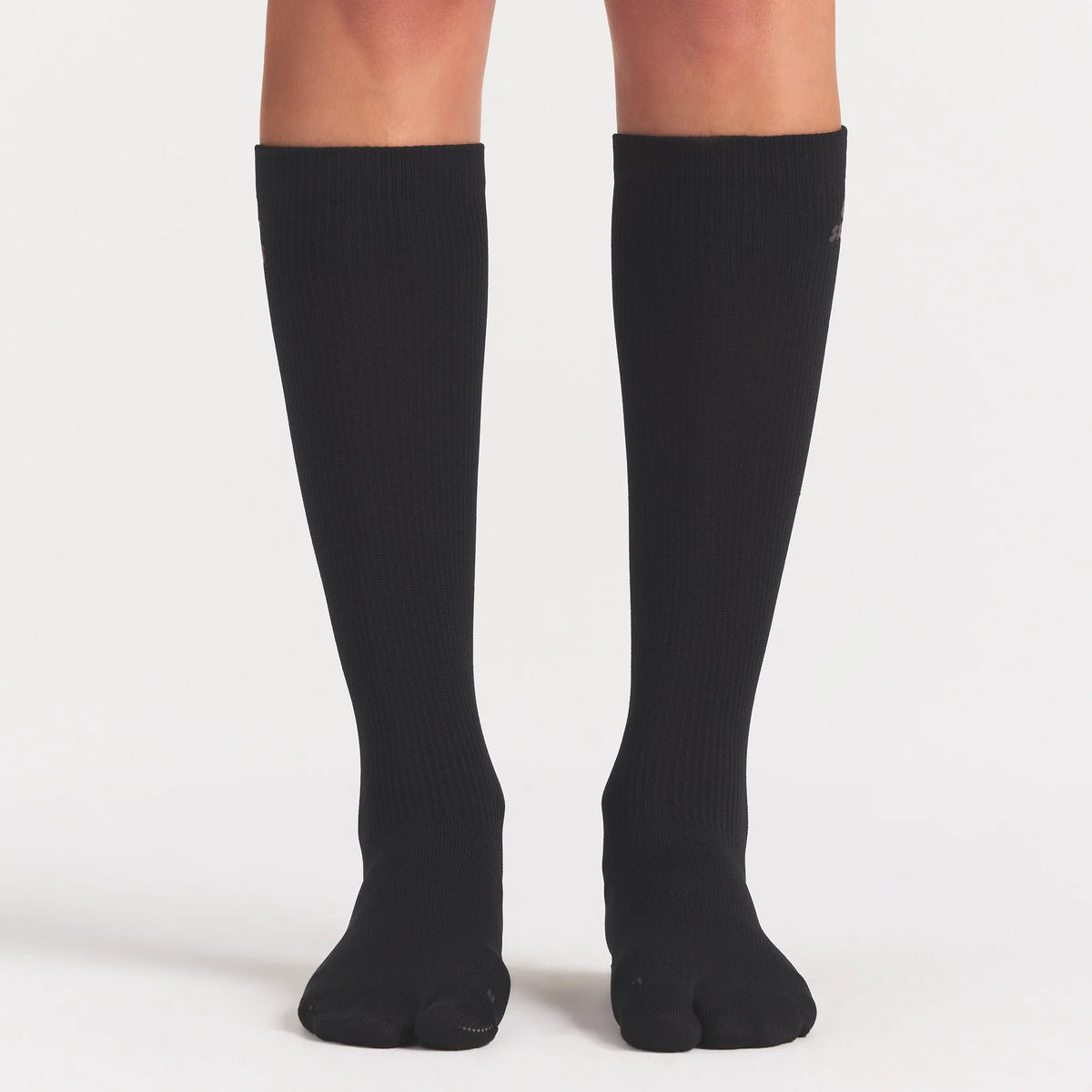 NikeSKIMS ACCESSORIES DRI-FIT™ RIFT KNEE HIGH SOCK | OBSIDIAN