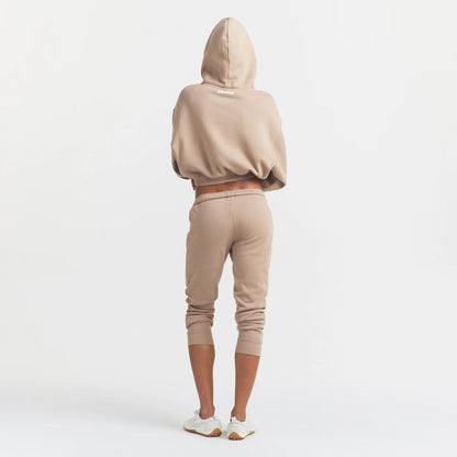 COTTON FLEECE CROPPED HOODIE WITH EMBOSSED LOGO | LATTE