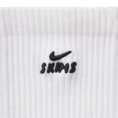 NikeSKIMS ACCESSORIES DRI-FIT™ PILATES CREW SOCK | SNOW