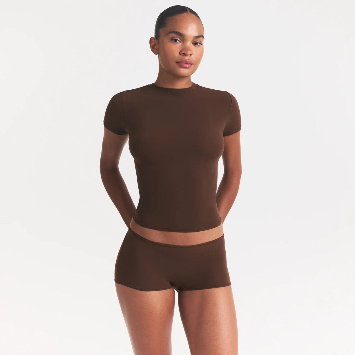 FITS EVERYBODY T-SHIRT | COCOA