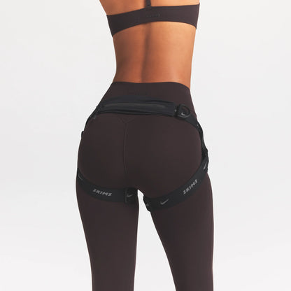 NikeSKIMS ACCESSORIES HARNESS WAISTPACK | OBSIDIAN