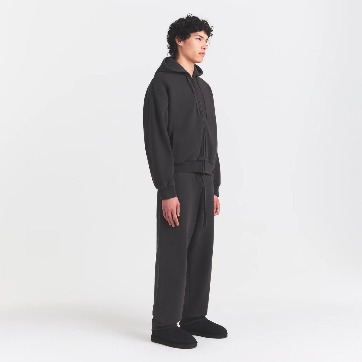 HEAVYWEIGHT FLEECE ZIP UP HOODIE | WASHED ONYX